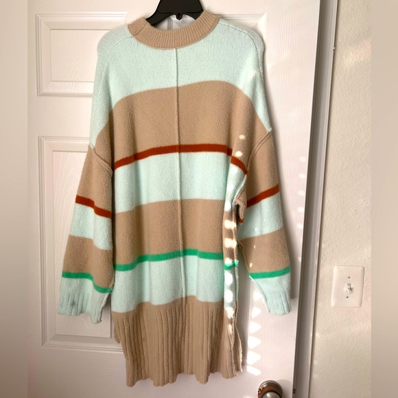 Striped Tunic - Free People. Size small - Picture 4 of 7